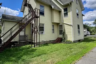 122 W Main St, Plainville, CT 06062 - Photo 2