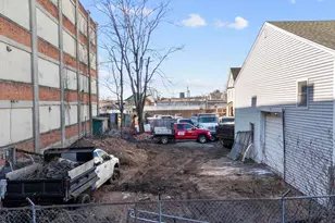 76 Chapel St, New Haven, CT 06513 - Photo 8