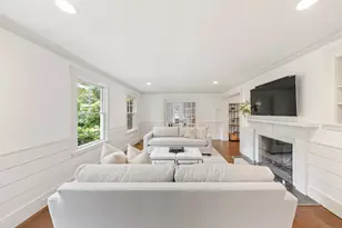 358 Hoyt St, Darien, CT 06820 - Photo 10