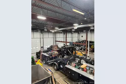 23 Commerce Road, Newtown, CT 06470 - Photo 8