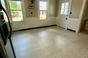 68 Center St, Bristol, CT 06010 - Photo 18