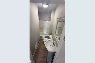 225 Fulton Terrace, New Haven, CT 06512 - Photo 14