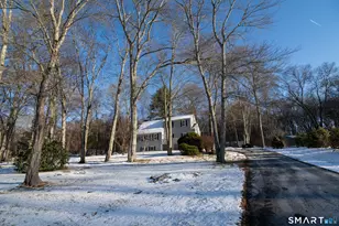 8 Juniper Ln, Plainfield, CT 06354 - Photo 2