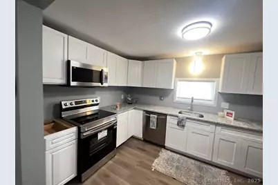 42 Litchfield Street, Thomaston, CT 06787 - Photo 18