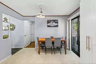 66 Loftus Cir, Bridgeport, CT 06606 - Photo 14