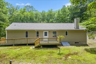 98 South Rd, Bozrah, CT 06334 - Photo 30
