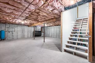 98 South Rd, Bozrah, CT 06334 - Photo 28