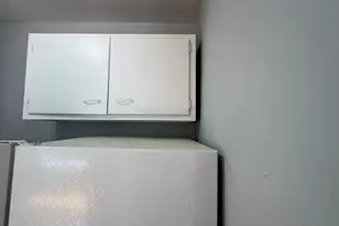 404 Charles St, Bridgeport, CT 06606 - Photo 8