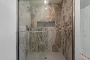 410 Alba Ave, Bridgeport, CT 06606 - Photo 32