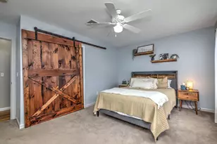 28 Edgewood Ave, Shelton, CT 06484 - Photo 28