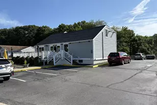 23 Chesterfield Rd, East Lyme, CT 06333 - Photo 1