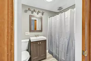 161 Bradley Ave, Hamden, CT 06514 - Photo 22