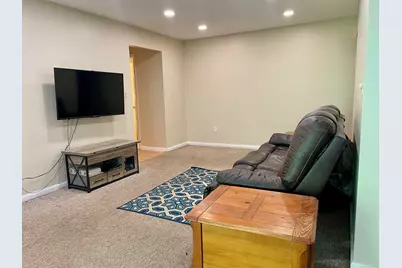 92 Woodland Drive #92, Cromwell, CT 06416 - Photo 2