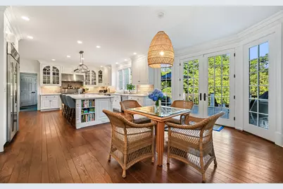 1084 Sturges Highway, Fairfield, CT 06880 - Photo 10