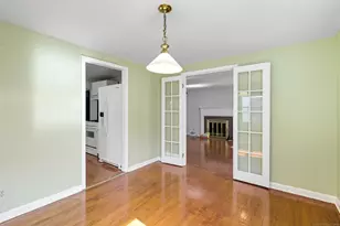 26 St Augustine St, West Hartford, CT 06110 - Photo 20