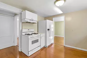 26 St Augustine St, West Hartford, CT 06110 - Photo 16