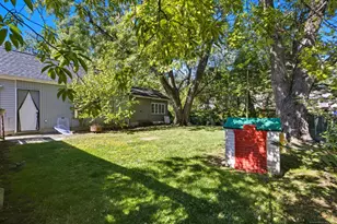 26 St Augustine St, West Hartford, CT 06110 - Photo 4