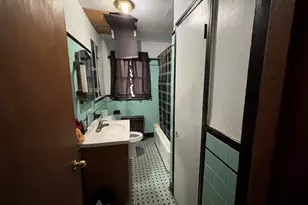 563 Sherman Pkwy, New Haven, CT 06511 - Photo 30