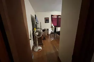 563 Sherman Pkwy, New Haven, CT 06511 - Photo 16