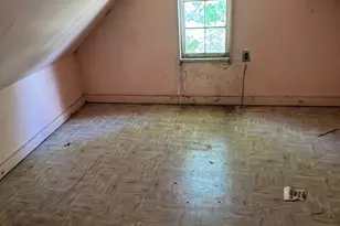 484 Pine Rock Ave, Hamden, CT 06514 - Photo 6