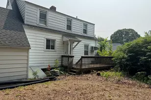 484 Pine Rock Ave, Hamden, CT 06514 - Photo 14