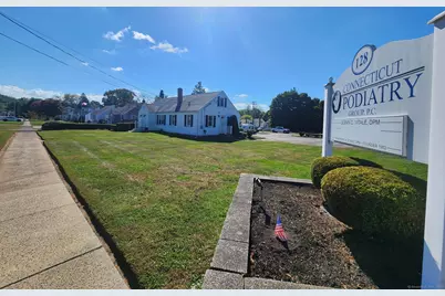 128 Saltonstall Parkway, East Haven, CT 06512 - Photo 18