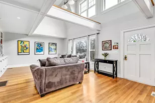 41 Mohawk Dr, Norwalk, CT 06851 - Photo 2