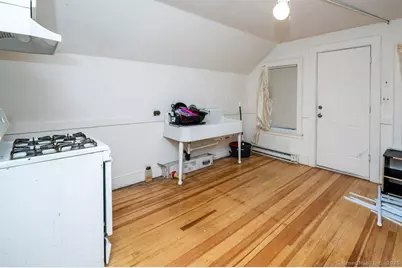 21 Poplar Street, Waterbury, CT 06708 - Photo 30