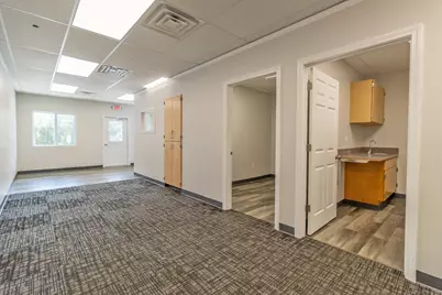 627 Route 82 #1, Montville, CT 06370 - Photo 20