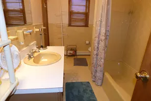 490 Woodside Ave, Bridgeport, CT 06606 - Photo 14