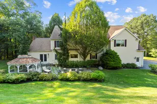 81 Valley Stream Ln, Southbury, CT 06488 - Photo 4