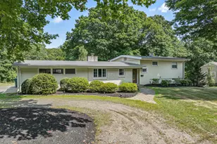 435 Shepard Ave, Hamden, CT 06514 - Photo 2