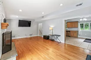 435 Shepard Ave, Hamden, CT 06514 - Photo 10