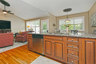 160 Kyles Way #160, Shelton, CT 06484 - Photo 12