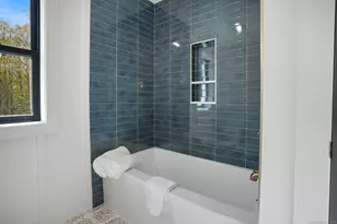 23 Taunton Ln, Newtown, CT 06470 - Photo 34