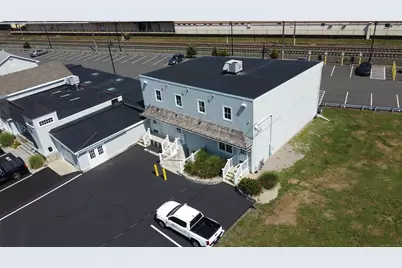 27 West Main Street, Clinton, CT 06413 - Photo 8