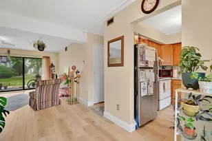 81 Candlewood Dr, South Windsor, CT 06074 - Photo 10