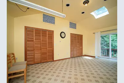 1681 Litchfield Turnpike, Woodbridge, CT 06525 - Photo 32