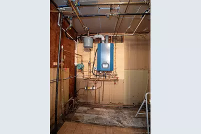 1681 Litchfield Turnpike, Woodbridge, CT 06525 - Photo 30