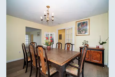 1681 Litchfield Turnpike, Woodbridge, CT 06525 - Photo 8