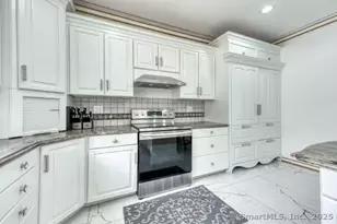 93 South Rd, Farmington, CT 06032 - Photo 20