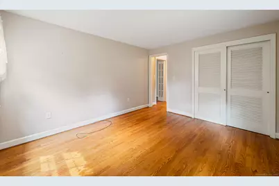 80 Dryden Drive, Meriden, CT 06450 - Photo 12