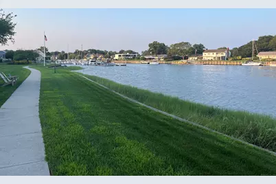 199 Gregory Boulevard #APT E4, Norwalk, CT 06855 - Photo 16