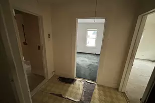 25 Clinton Ave, Middletown, CT 06457 - Photo 20