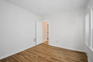 30 Helen St, Hamden, CT 06514 - Photo 14