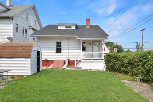 30 Helen St, Hamden, CT 06514 - Photo 34