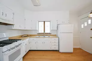 30 Helen St, Hamden, CT 06514 - Photo 20