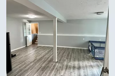 660 East Street South, Suffield, CT 06078 - Photo 30