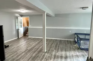 660 East Street S, Suffield, CT 06078 - Photo 30