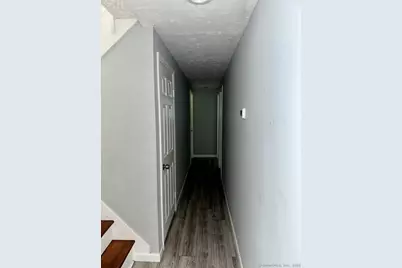 660 East Street South, Suffield, CT 06078 - Photo 28